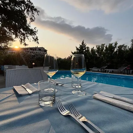 Frassetto Hotel